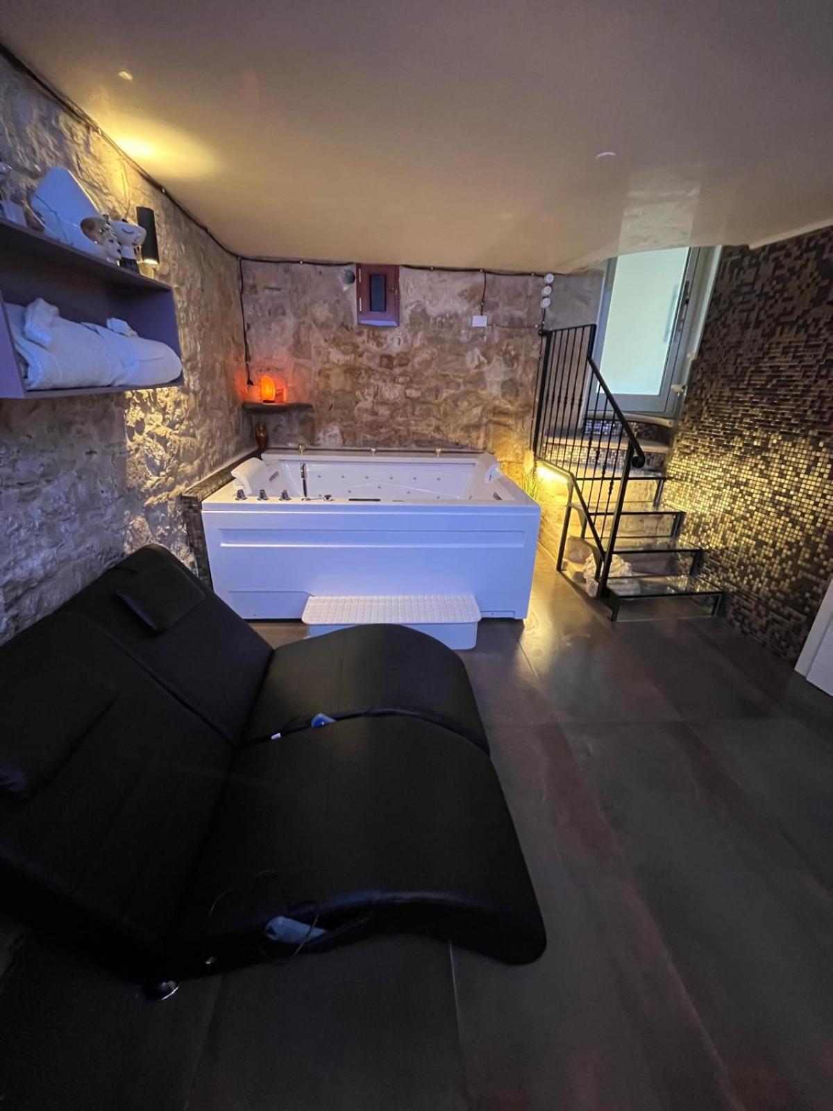 바를레타 Relax For A Day B&B 외부 사진